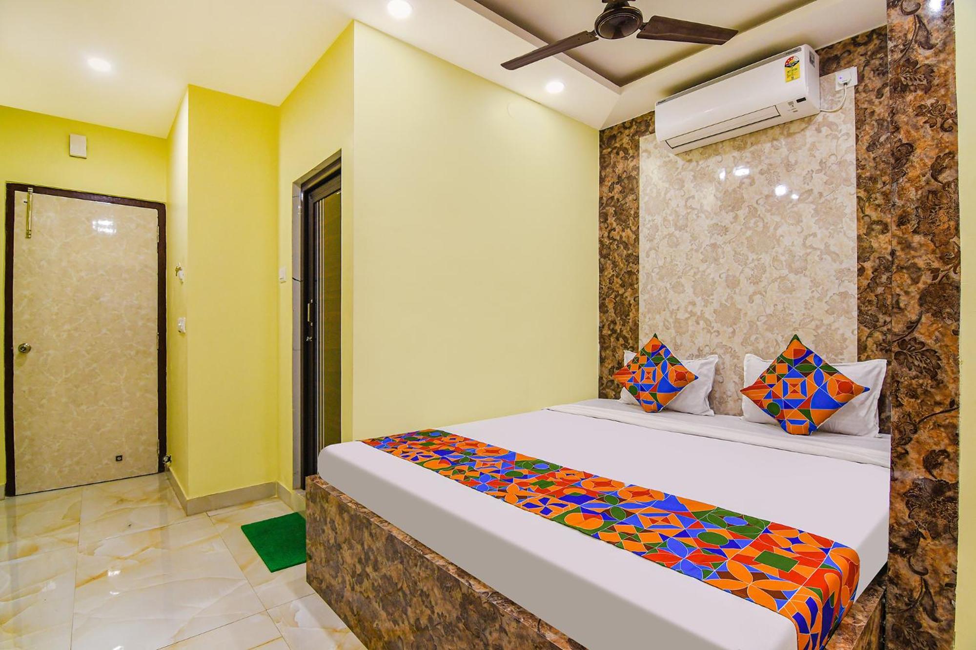 Hotel Divine Chariot Колката Екстер'єр фото